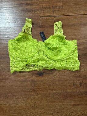Lace Bralette in Neon Lime